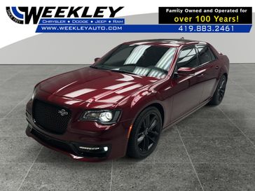 Used 2023 Chrysler 300 300C