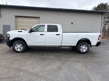 2024 RAM 2500 Tradesman Crew Cab 4x4 8' Box