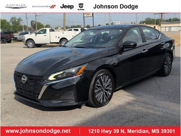 2023 Nissan Altima 2.5 SV Super Black