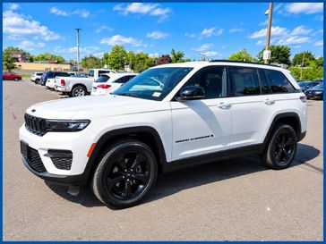 Used 2023 Jeep Grand Cherokee Altitude X