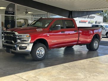 New 2026 RAM 3500 Big Horn Crew Cab 4x4 8' Box