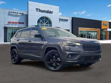Used 2023 Jeep Cherokee Altitude