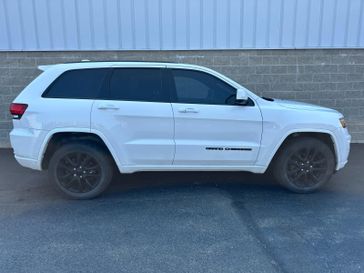 Used 2018 Jeep Grand Cherokee Altitude