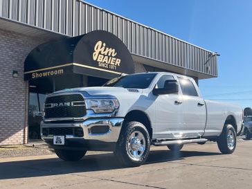 2024 RAM 2500 Tradesman Crew Cab 4x4 8' Box