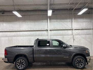 2025 RAM 1500 Laramie Crew Cab 4x4 5'7' Box