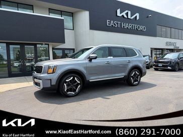 Used 2024 Kia Telluride EX