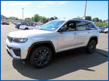 New 2026 Jeep Grand Cherokee 
