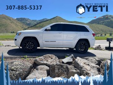 2020 Jeep Grand Cherokee Altitude