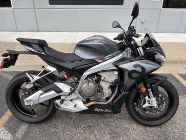 2023 Aprilia Tuono 660 