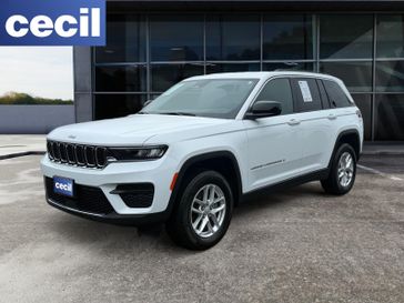 Used 2025 Jeep Grand Cherokee Laredo