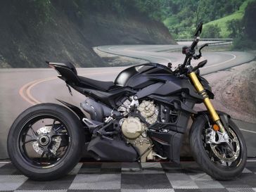 Used 2022 Ducati Streetfighter V4 S 