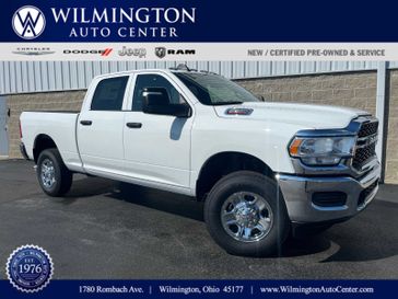 2024 RAM 2500 Tradesman Crew Cab 4x4 6'4' Box