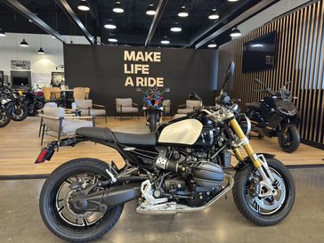 2024 BMW R 12 nineT - BLACK STORM METALLIC 
