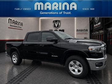 New 2026 RAM 1500 Big Horn Crew Cab 4x4 5'7' Box