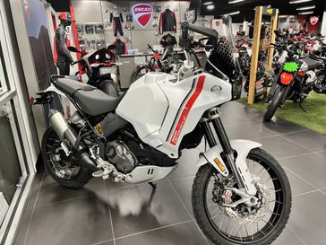 2023 Ducati DESERT X in a MATTE STAR WHITE SILK exterior color. Cross Country Cycle 201-288-0900 crosscountrycycle.net 