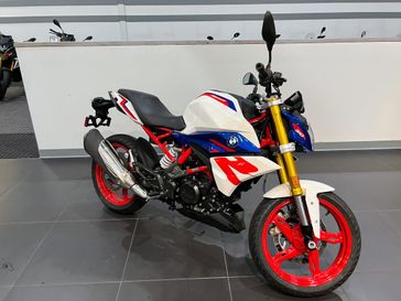2023 BMW G 310 R in a POLAR WHITE/ RACING BLUE exterior color. SoSo Cycles 877-344-5251 sosocycles.com 