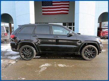 Used 2022 Jeep Grand Cherokee WK Laredo X