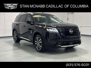 2024 Nissan Pathfinder Platinum FWD 3.5L V6 1 Owner