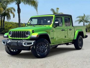 New 2026 Jeep Gladiator Sport S 4x4