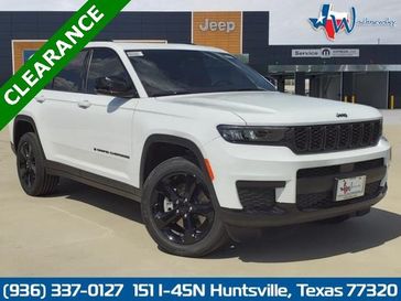 2024 Jeep Grand Cherokee L Altitude X 4x2 in a Bright White Clear Coat exterior color and Global Blackinterior. Wischnewsky Dodge 936-755-5310 wischnewskydodge.com 