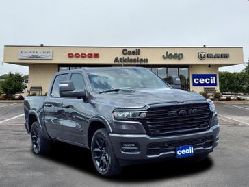 New 2025 RAM 1500 Laramie Crew Cab 4x4 5'7' Box
