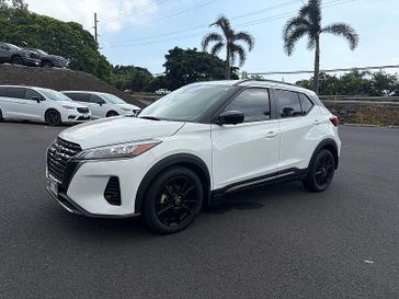 2023 Nissan Kicks SR FWD