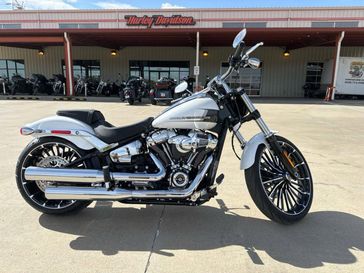 New 2024 Harley-Davidson Fxbr 
