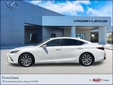 Used 2021 Lexus ES 300h