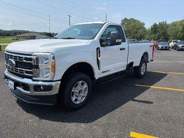 New 2026 Ford F-250SD XLT