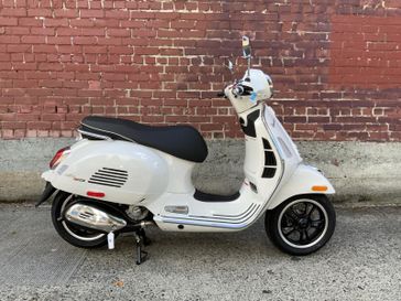 New 2027 Vespa GTS 310 SUPER 