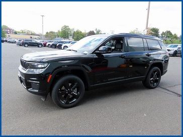 New 2025 Jeep Grand Cherokee Limited