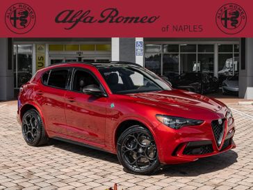 New 2024 Alfa Romeo Stelvio Quadrifoglio Supersport Awd
