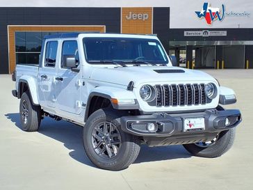New 2026 Jeep Gladiator Sport S