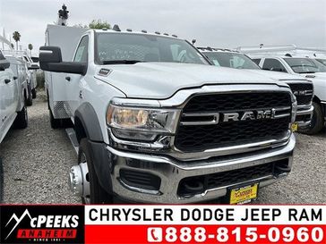 2023 RAM 5500 Tradesman Chassis Regular Cab 4x4 84' Ca in a Bright White Clear Coat exterior color and Diesel Gray/Blackinterior. McPeek's Chrysler Dodge Jeep Ram of Anaheim 888-861-6929 mcpeeksdodgeanaheim.com 