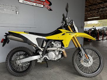 YELLOW/WHITE