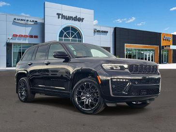 New 2026 Jeep Grand Cherokee Summit 4x4