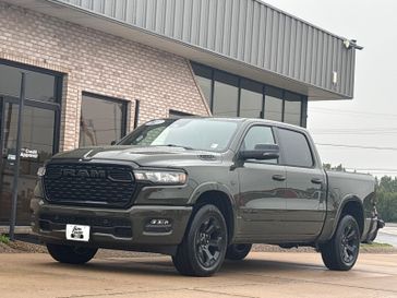 New 2027 RAM 1500 Big Horn Crew Cab 4x4 5'7' Box