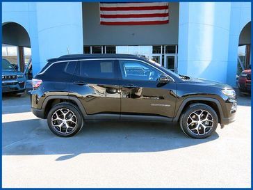 Used 2024 Jeep Compass Limited
