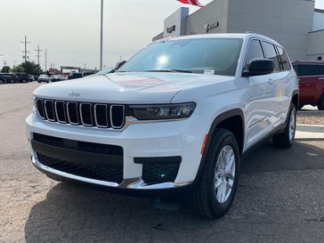 2025 Jeep Grand Cherokee L Laredo 4x4