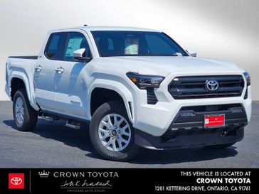 New 2025 Toyota Tacoma SR5
