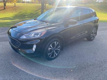 Used 2022 Ford Escape SEL