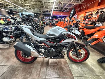 New 2026 Kawasaki Z500 SE ABS 