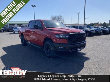 2025 RAM 1500 Warlock Crew Cab 4x4 5'7' Box