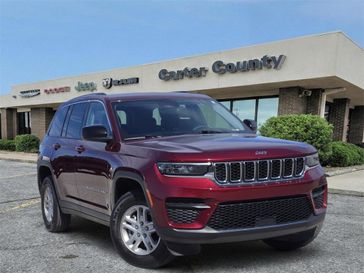 Used 2024 Jeep Grand Cherokee Laredo