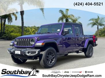 New 2026 Jeep Gladiator Sport S 4x4