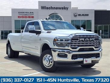 New 2025 RAM 3500 Limited