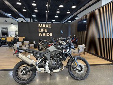 2025 BMW F 900 GS - LOW SUSPENSION - BLACK STORM METALLIC 