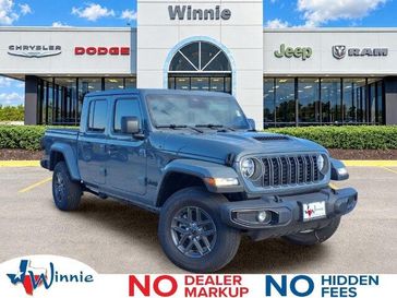 New 2026 Jeep Gladiator Sport S
