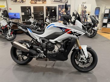 2026 BMW S 1000 XR