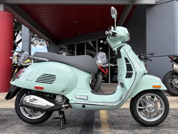 2027 Vespa GTS 310